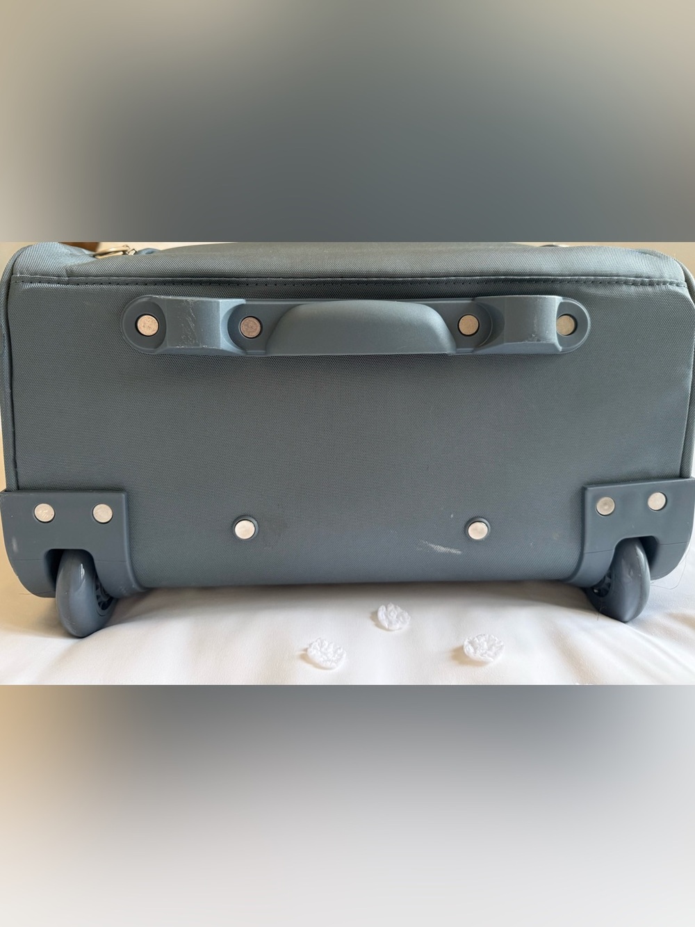 London Fog Under-the-Seat Carry-On Luggage  Bag Hartford II Collection Unisex - Picture 5 of 16
